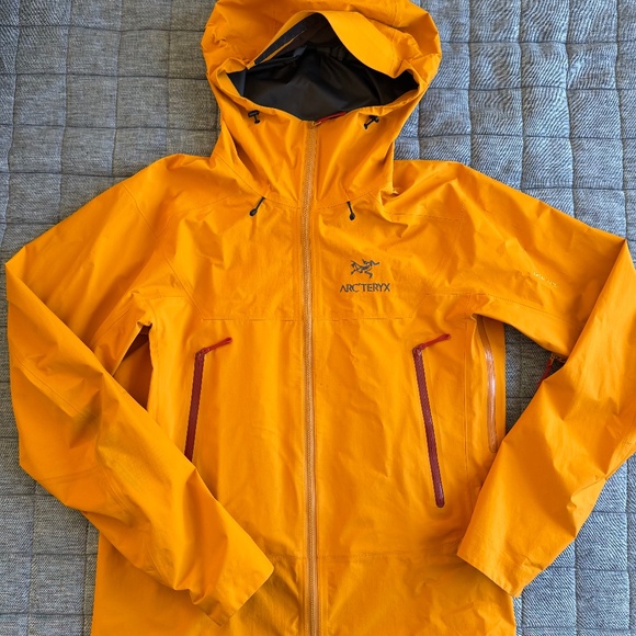 Arc'teryx Other - Arc’teryx Beta SL Hybrid Gore-Tex Rain Shell Jacket Men’s Medium Midas Orange